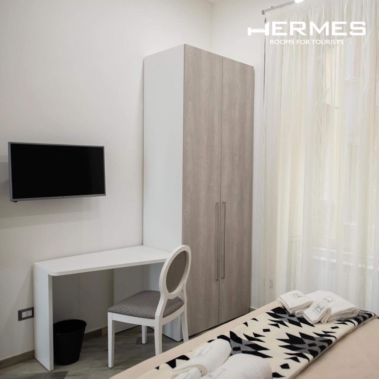 Hermes Rooms For Tourists Neapel Exterior foto